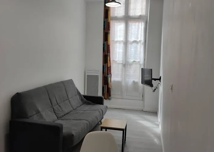 Saint Etienne Studio Lot 4