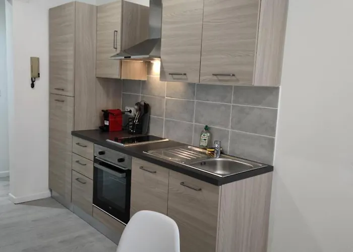 Saint Etienne Studio Lot 4